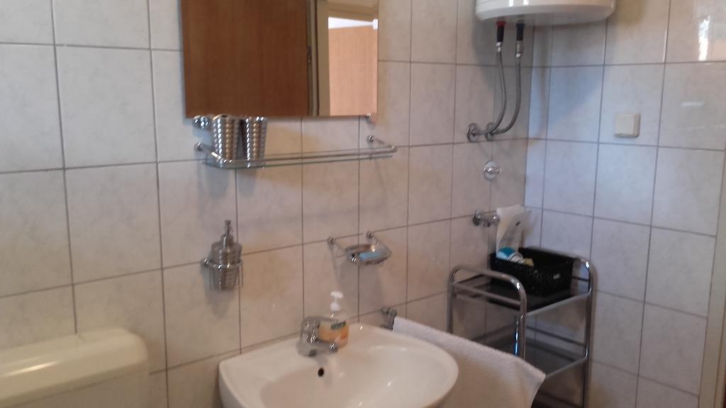 Apartment Max 오미스 외부 사진