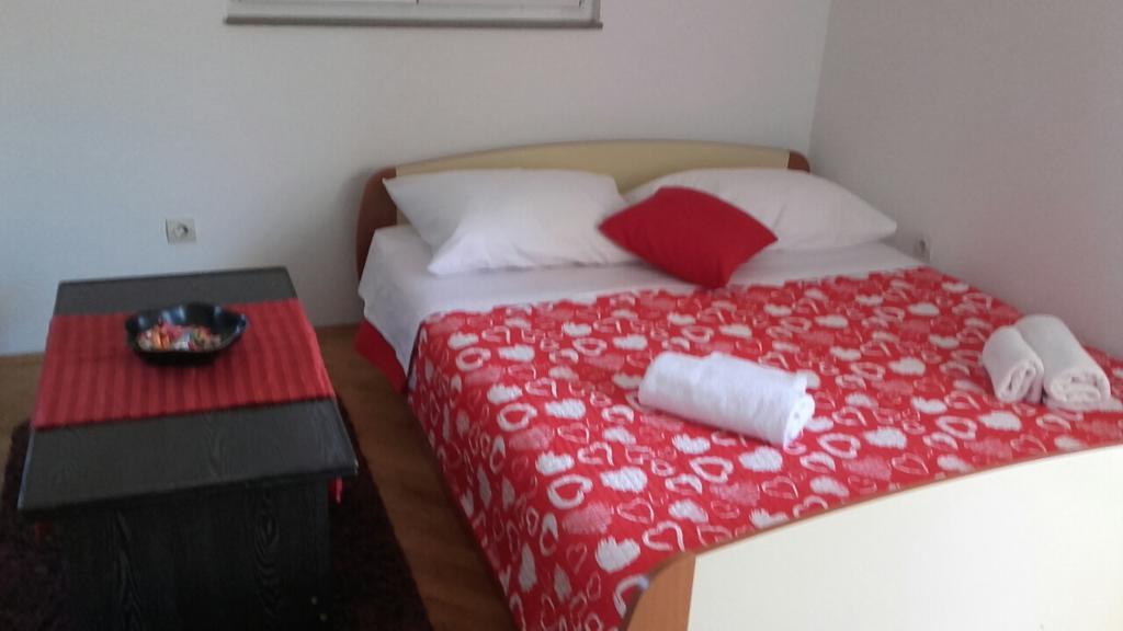 Apartment Max 오미스 외부 사진